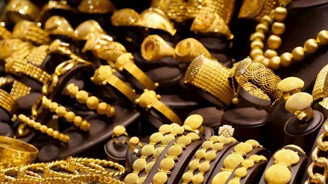 سعر الذهب اليوم في مصر يواصل الانخفاض بحلول التعاملات المسائية